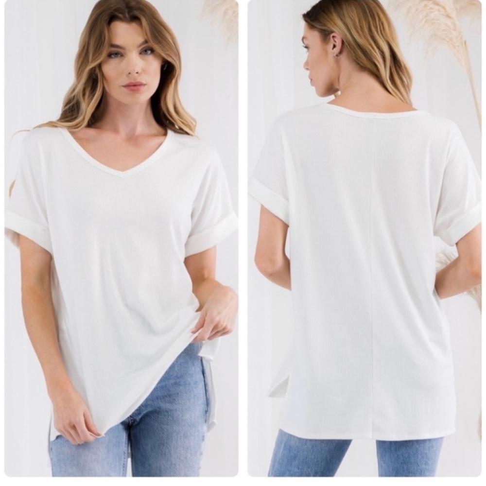 🔥🆕 Large White Ribbed V Neck Top - Picture 2 of 2